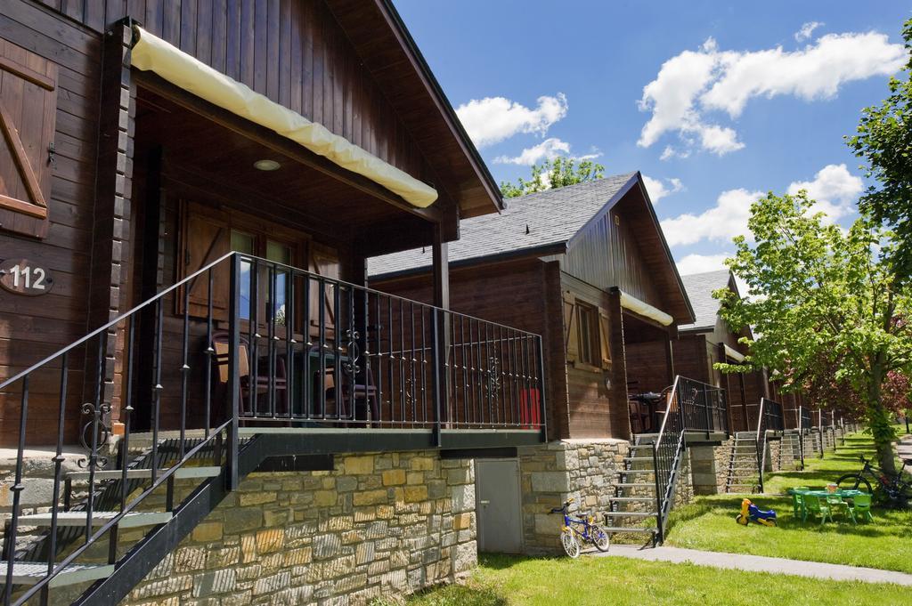 Bungalows La Borda d´Arnaldet Villanova Bagian luar foto
