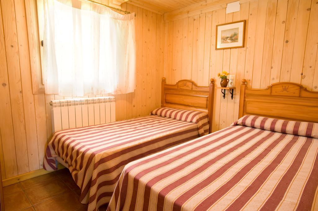 Bungalows La Borda d´Arnaldet Villanova Bagian luar foto