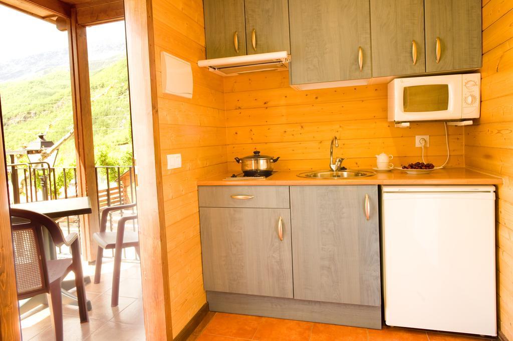 Bungalows La Borda d´Arnaldet Villanova Bagian luar foto
