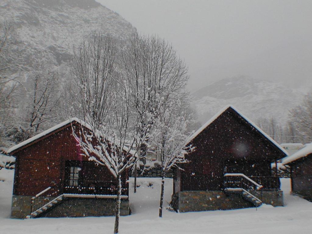 Bungalows La Borda d´Arnaldet Villanova Bagian luar foto
