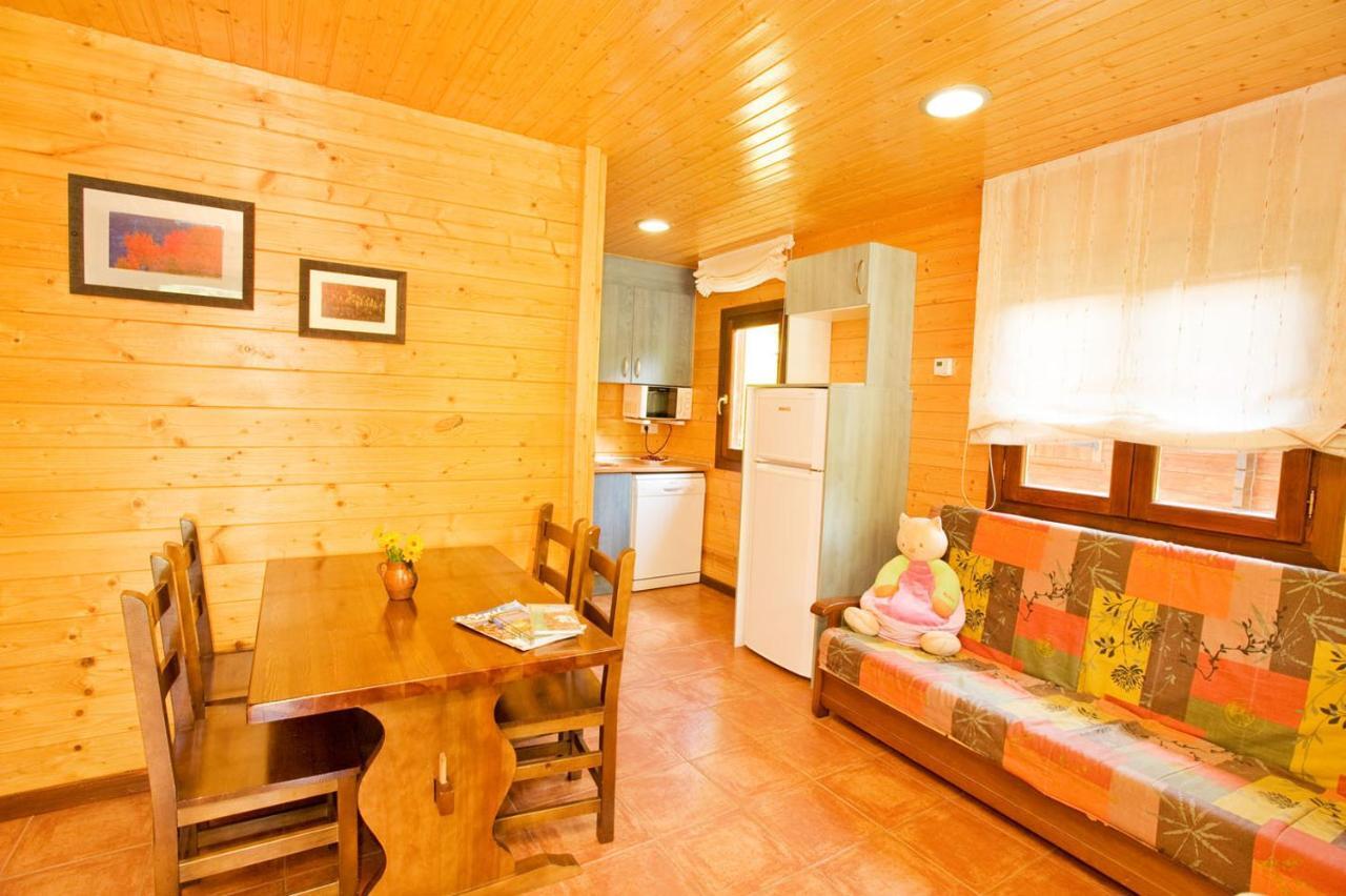 Bungalows La Borda d´Arnaldet Villanova Bagian luar foto